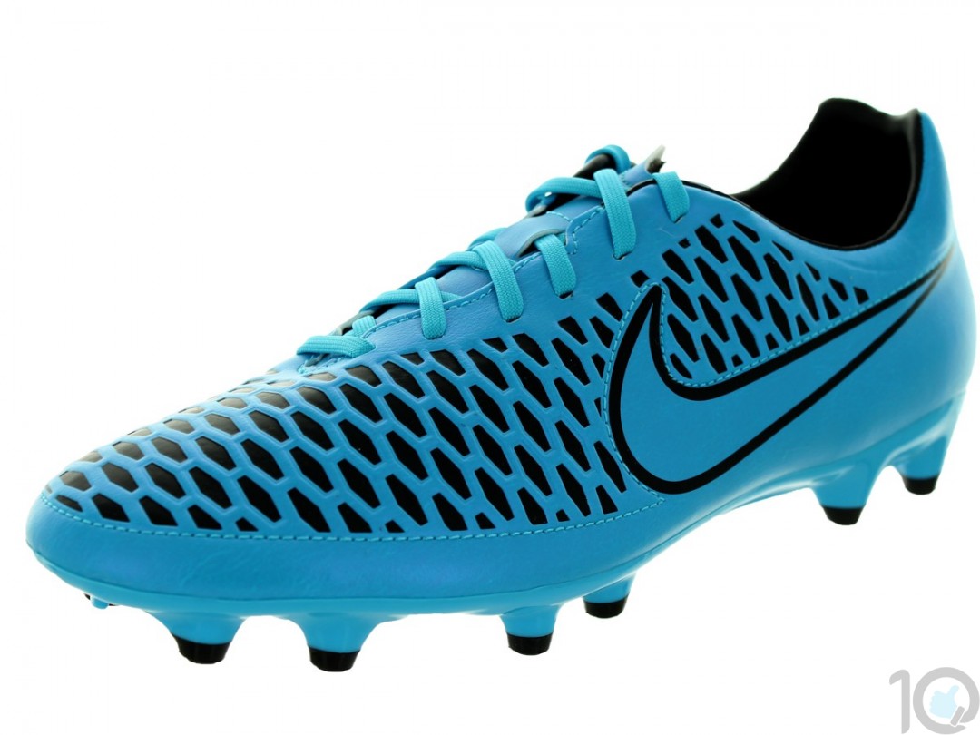 nike soccer boots prices